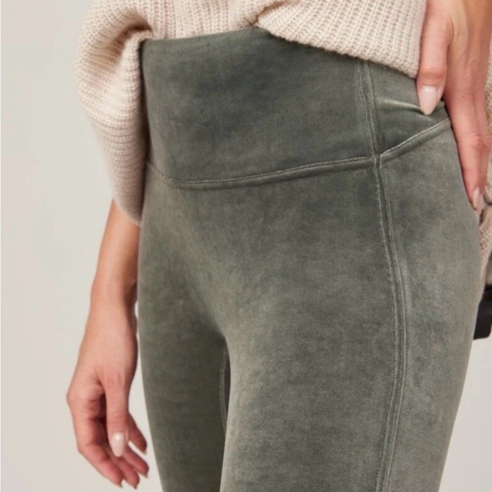 NWT Spanx Women's Velvet Leggings Olive Green Size Small Tummy Control